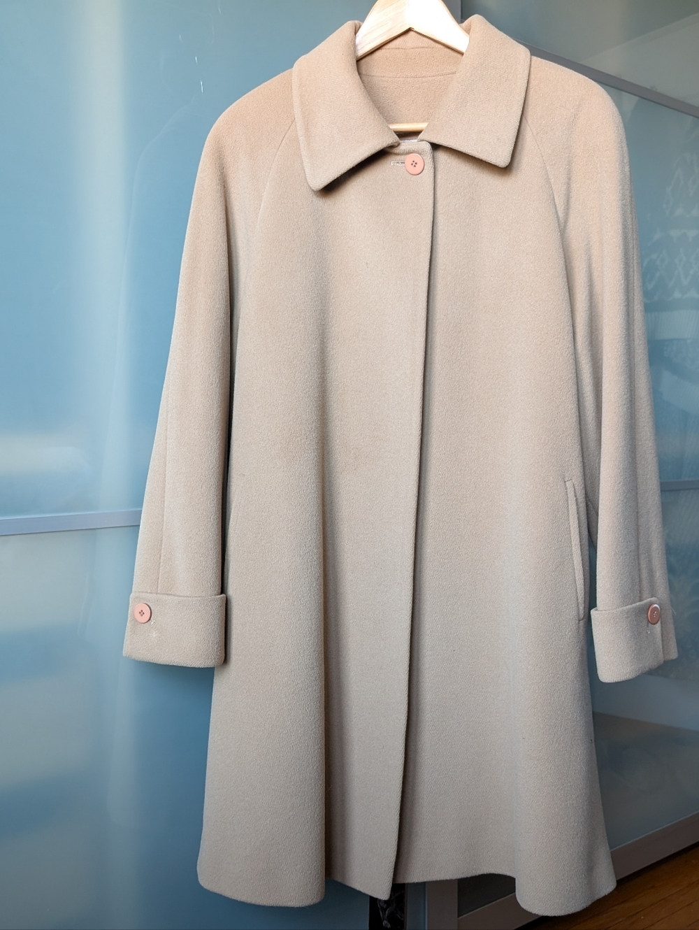 Stunning Classic Cream Wool & Cashmere Coat - Elegant A-Line Jacket - Size 12